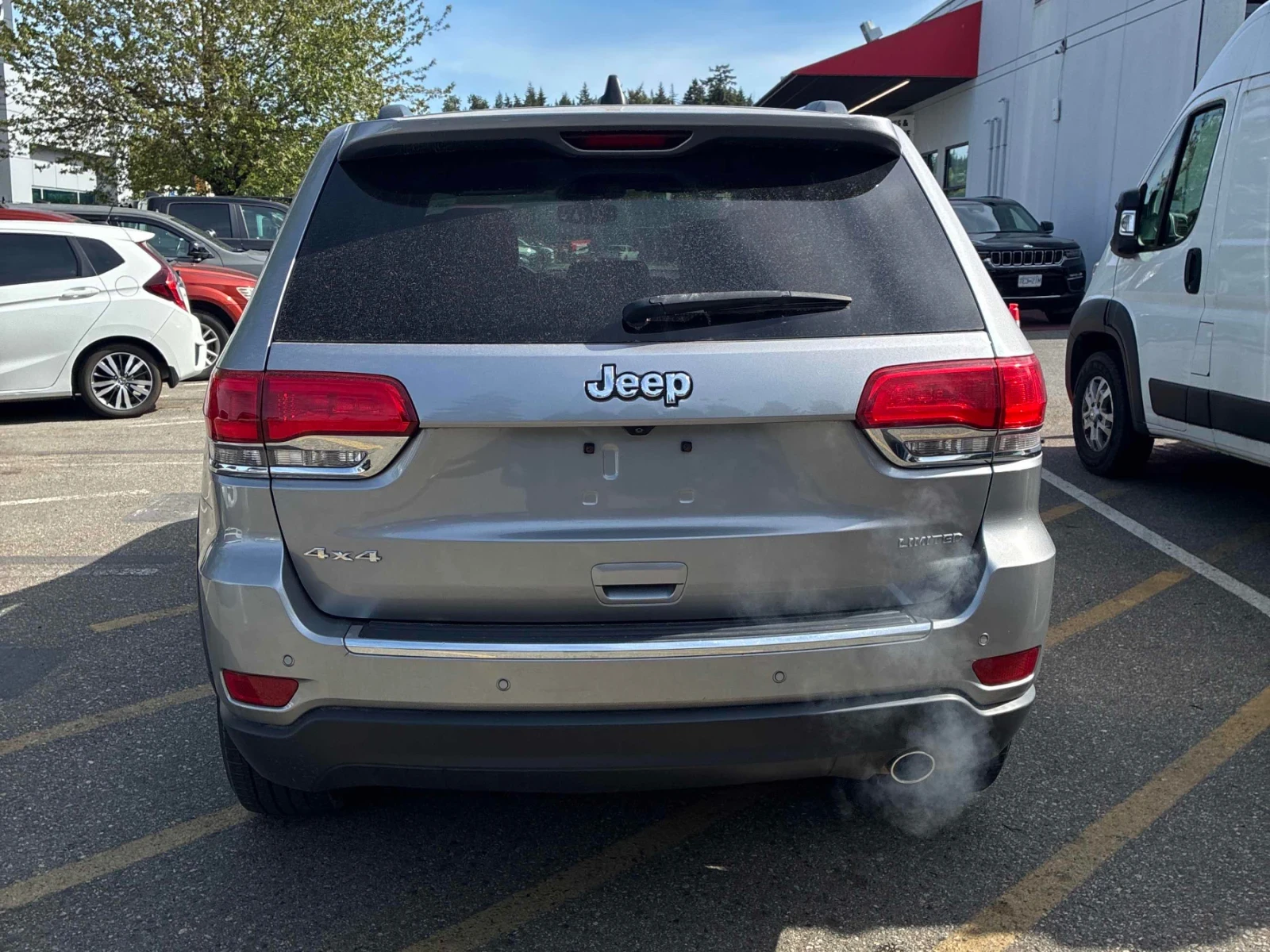 Jeep Grand cherokee LIMITED V6 * AWD * CARFAX * АВТО КРЕДИТ * , снимка 4 - Автомобили и джипове - 54669295