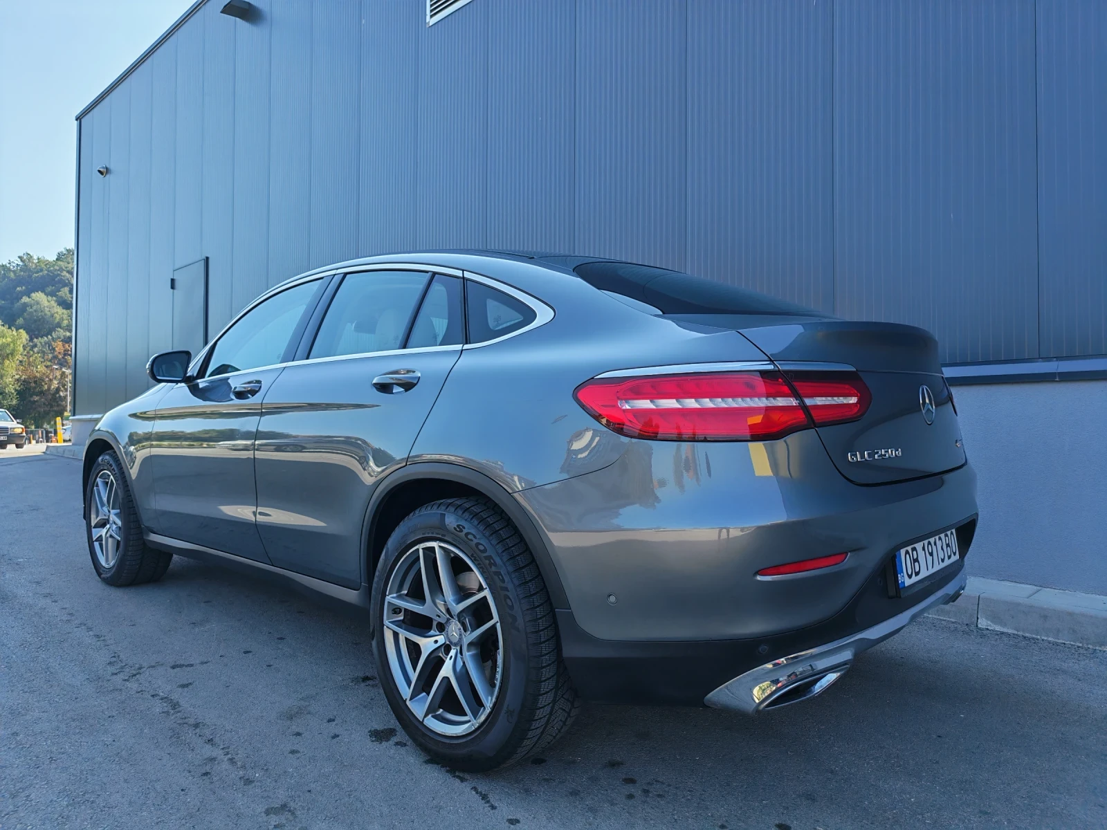 Mercedes-Benz GLC Coupe COUPE, 4MATIC, AMG, 9G, AIRMATIC , снимка 4 - Автомобили и джипове - 55418294