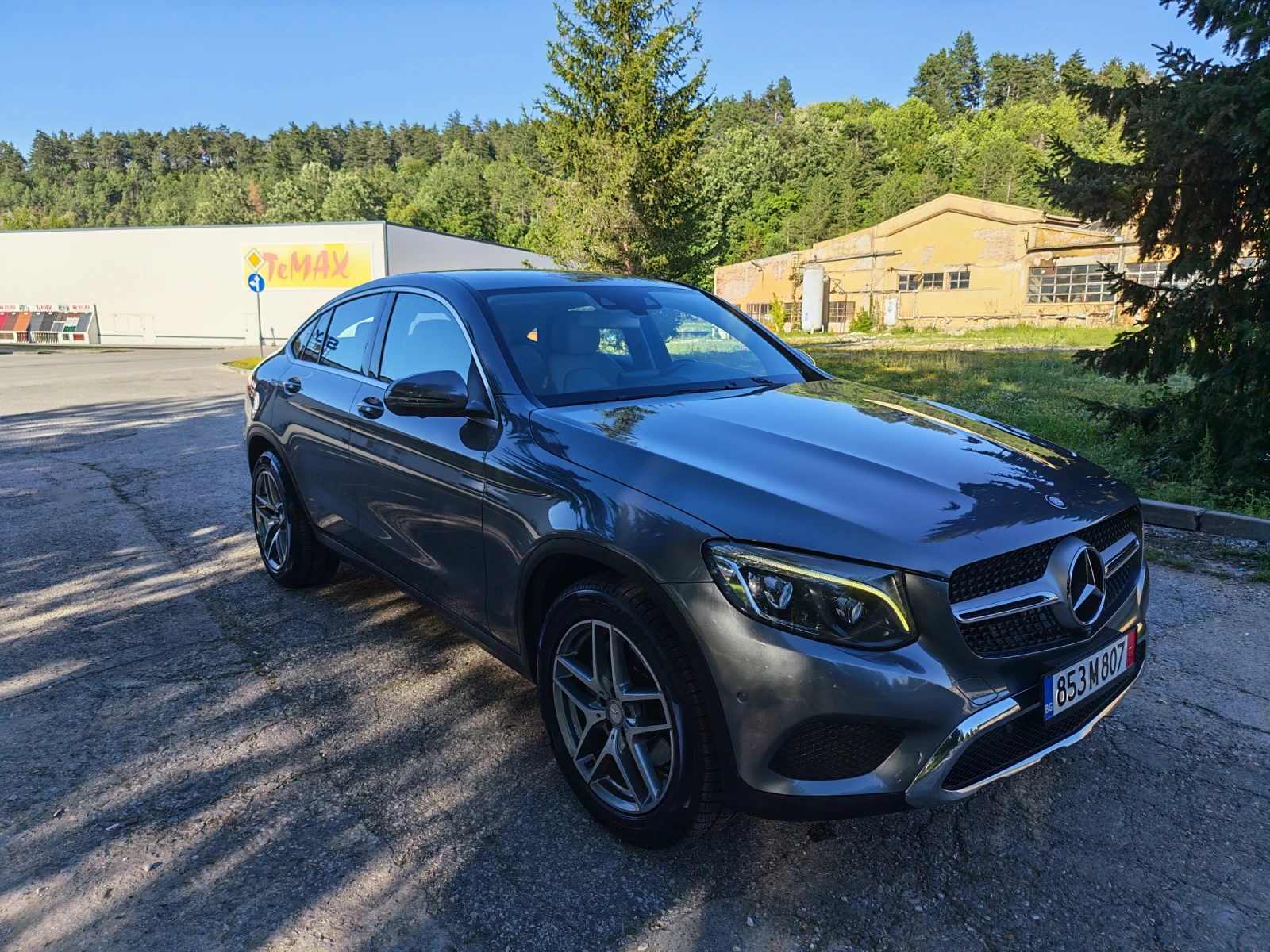 Mercedes-Benz GLC 250 COUPE, 4MATIC, AMG, 9G, AIRMATIC , снимка 4 - Автомобили и джипове - 55156649