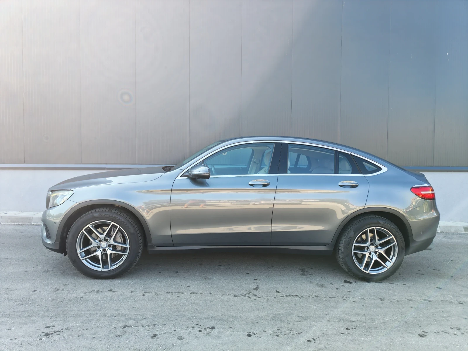 Mercedes-Benz GLC Coupe COUPE, 4MATIC, AMG, 9G, AIRMATIC , снимка 7 - Автомобили и джипове - 55418294