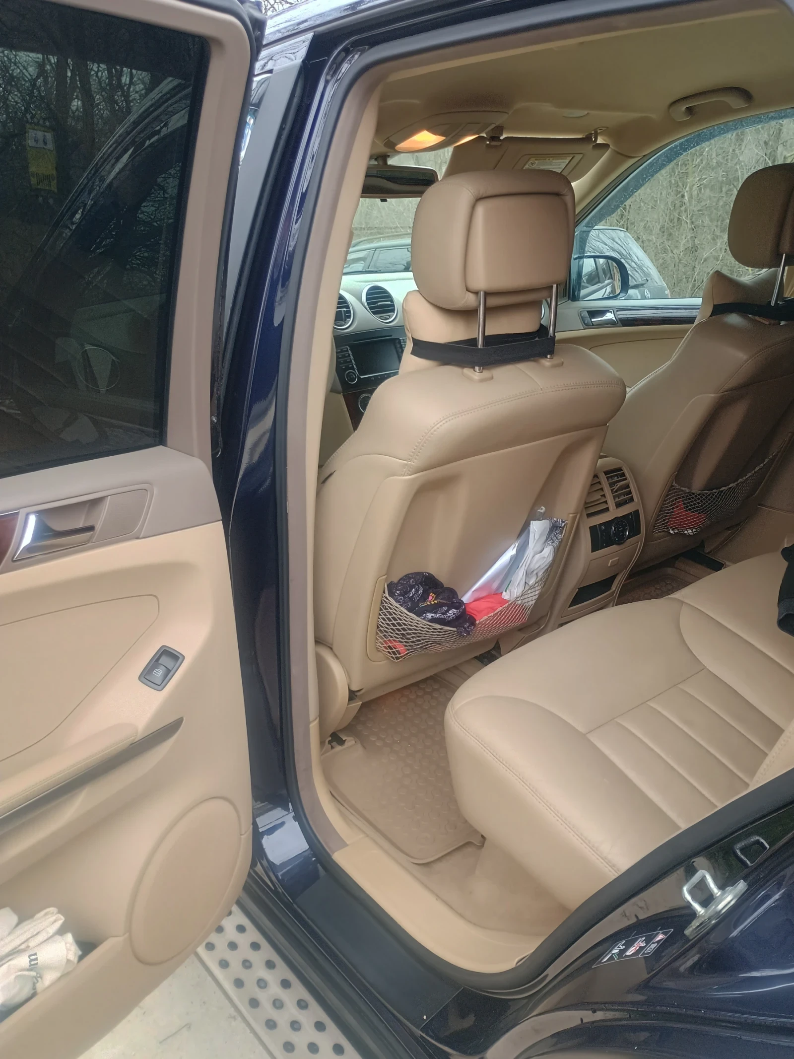 Mercedes-Benz ML 320, снимка 11 - Автомобили и джипове - 55567670