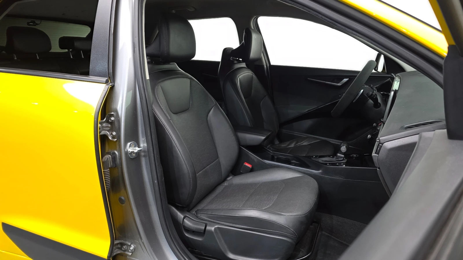 Kia Niro Prestige, снимка 12 - Автомобили и джипове - 56080510