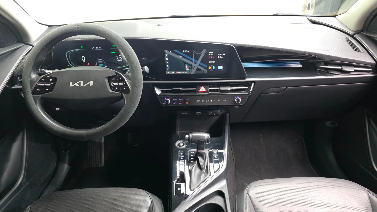 Kia Niro Prestige, снимка 8 - Автомобили и джипове - 56080510