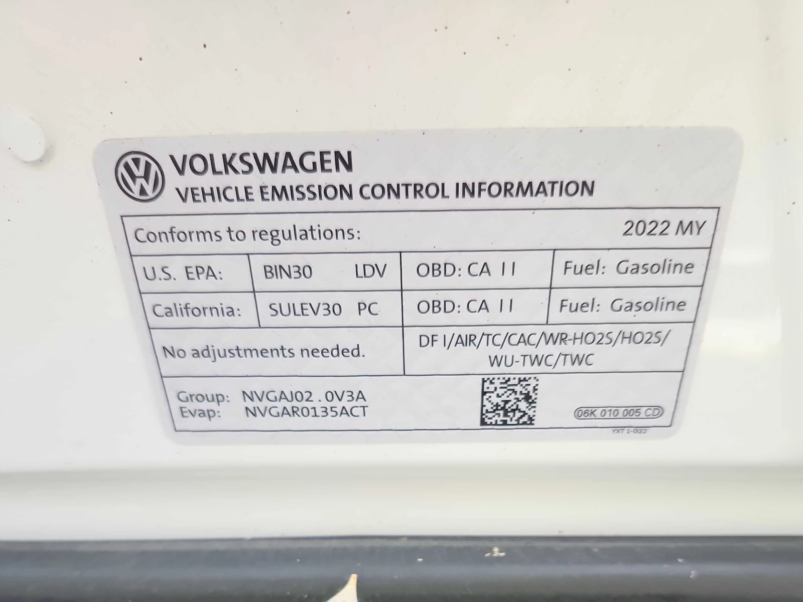 VW Tiguan Comfortline R Line Black Edition | БЕЗ ИНЦИДЕНТИ , снимка 13 - Автомобили и джипове - 56122889