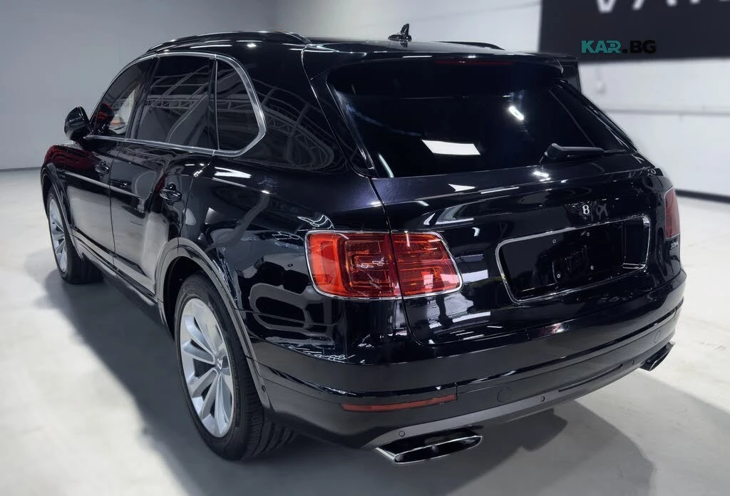 Bentley Bentayga HUD * 360 * Обдухване * АвтоКредит * (ЦЕНА ДО БГ), снимка 3 - Автомобили и джипове - 56126652