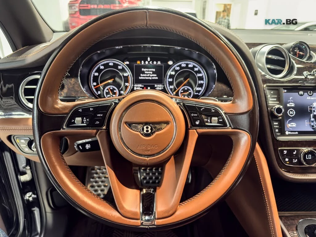 Bentley Bentayga HUD * 360 * Обдухване * АвтоКредит * (ЦЕНА ДО БГ), снимка 10 - Автомобили и джипове - 56126652