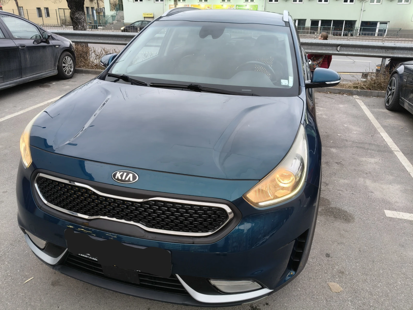 Kia Niro, снимка 4 - Автомобили и джипове - 56455455
