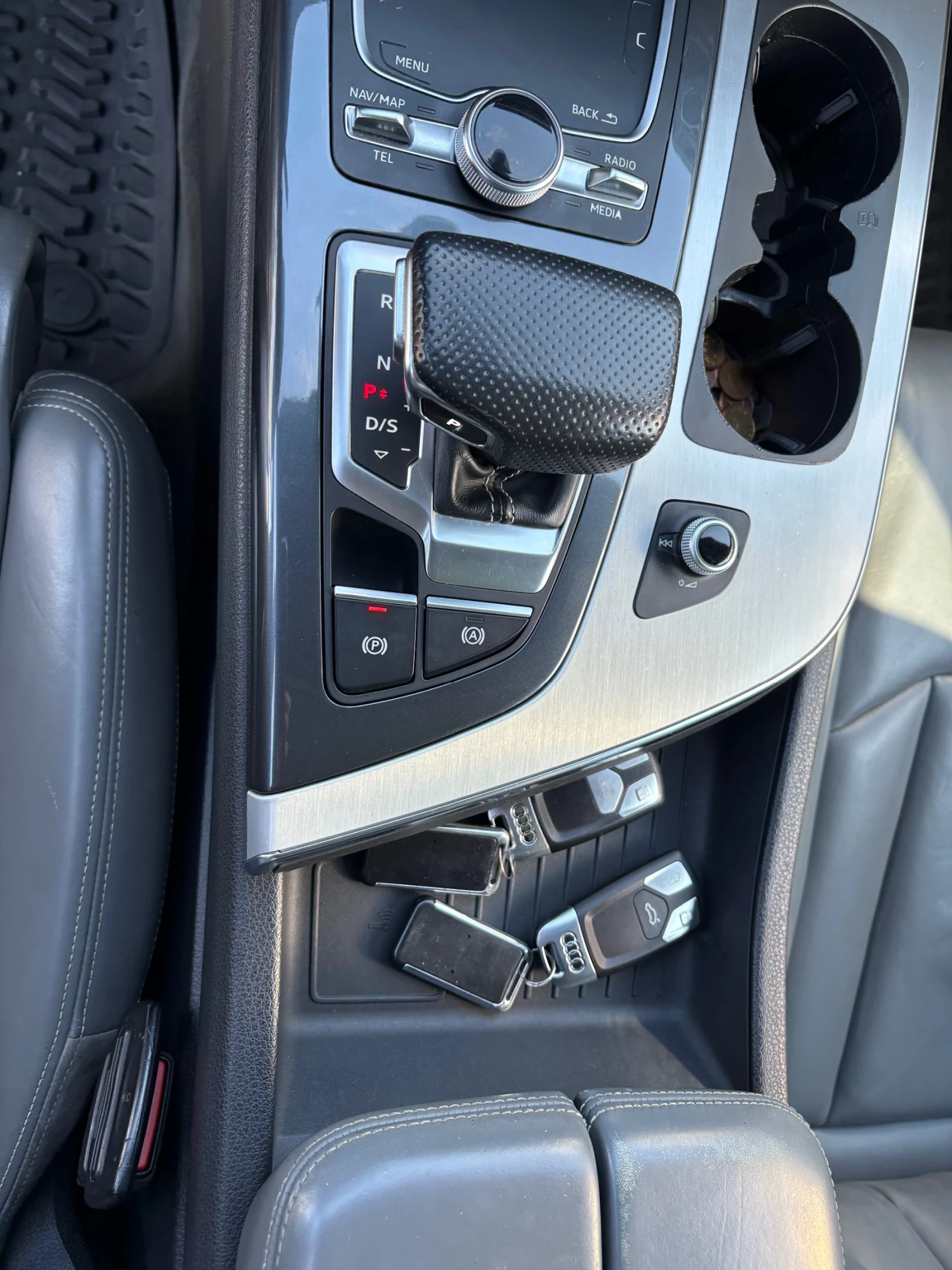 Audi Q7 Matrix, S LINE , снимка 16 - Автомобили и джипове - 56469097