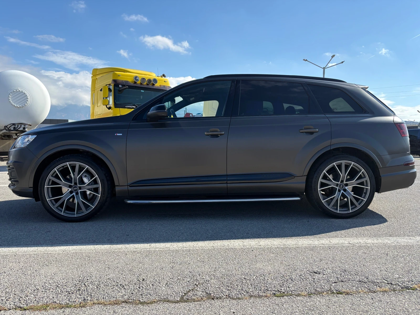 Audi Q7 Matrix, S LINE , снимка 2 - Автомобили и джипове - 56469097
