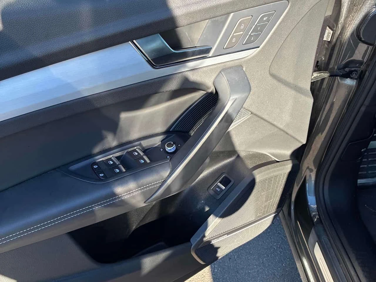 Audi Q5 * Technik * CARFAX * ����� �� ����������� | Mobile.bg � ����������� 12