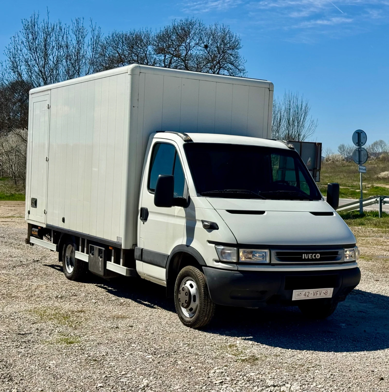 Iveco Daily ПАДАЩ БОРД* СТРАНИЧНА ВРАТА* СЕРВИЗНА ИСТОРИЯ, снимка 9 - Бусове и автобуси - 56104688