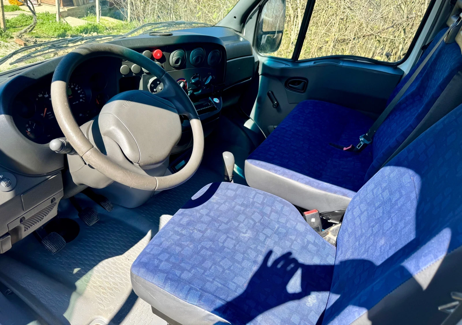 Iveco Daily ПАДАЩ БОРД* СТРАНИЧНА ВРАТА* СЕРВИЗНА ИСТОРИЯ, снимка 11 - Бусове и автобуси - 56104688