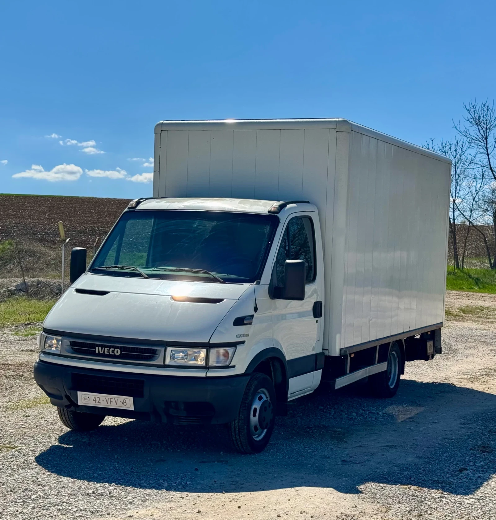 Iveco Daily ПАДАЩ БОРД* СТРАНИЧНА ВРАТА* СЕРВИЗНА ИСТОРИЯ, снимка 2 - Бусове и автобуси - 56104688
