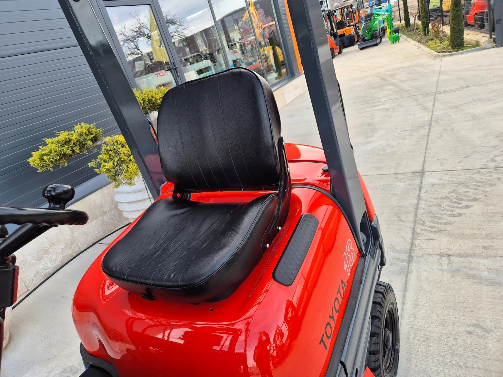 ������� Toyota �������� + �������� ��� / ��������� ! | Mobile.bg � ����������� 10