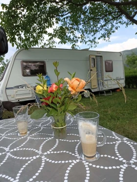 Каравана Други Луната Делта 630, снимка 2