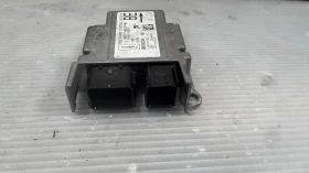     Airbag  /  /  a Ford Focus - 8M5T14B321 BE / 0285010567