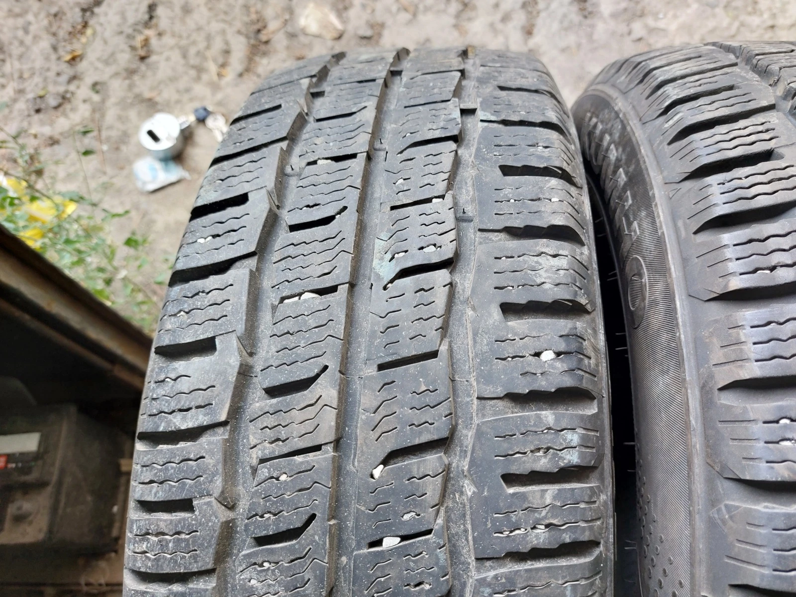 ���� 215/65R16 | Mobile.bg � ����������� 3