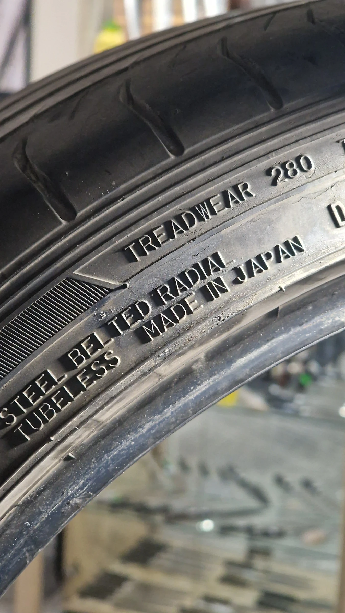 ���� 235/40R19 | Mobile.bg � ����������� 6