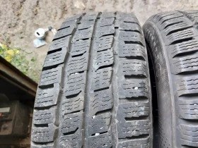 Гуми Зимни 215/65R16, снимка 3 - Гуми и джанти - 38496263