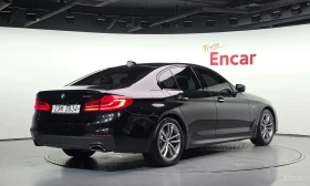 BMW 530 M Sport/ДИСТРОНИК/ОБДУХ/ШИБЕДАХ/ПОДГРЕВ/, снимка 2