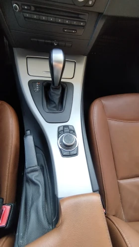BMW 330 Xdrive, снимка 6