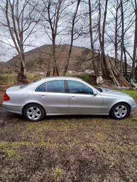 Mercedes-Benz E 220 Avangard, снимка 7