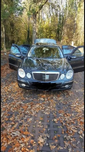  Mercedes-Benz E 320