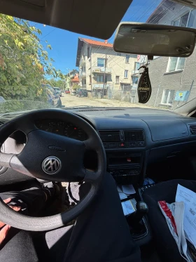     VW Golf 4