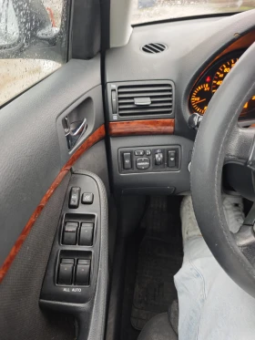 Toyota Avensis 2.0 VVT-i + Газов инжекцион - 3600 € / 7040.99 лв. - 12400357 8