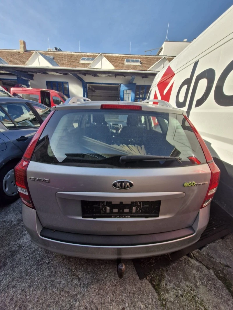 Kia Ceed 1.4- 90KC / НА ЧАСТИ , снимка 6 - Автомобили и джипове - 45019384