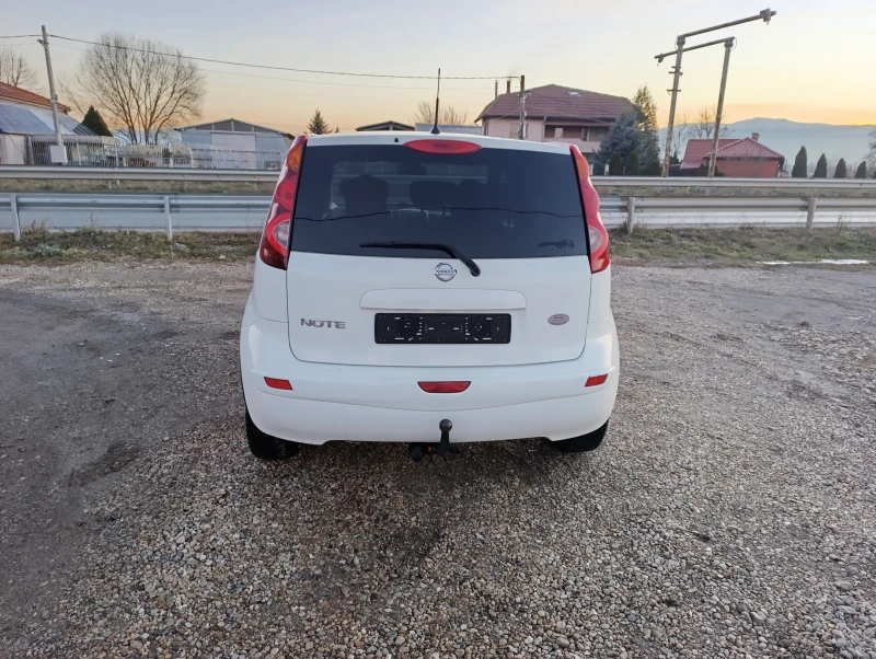 Nissan Note Face 1.6i-16v Бензин, снимка 6 - Автомобили и джипове - 48092700