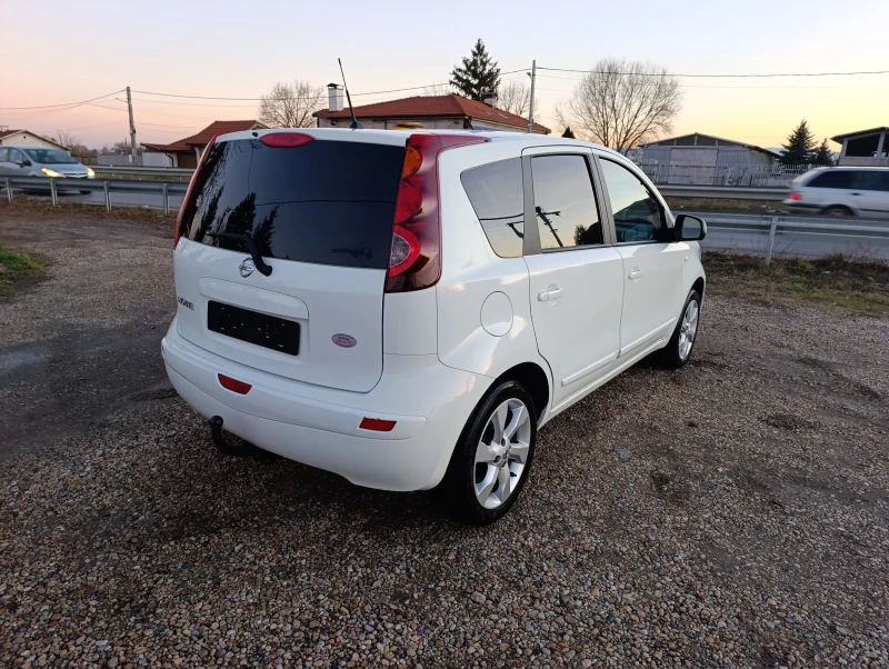 Nissan Note Face 1.6i-16v Бензин, снимка 7 - Автомобили и джипове - 48092700