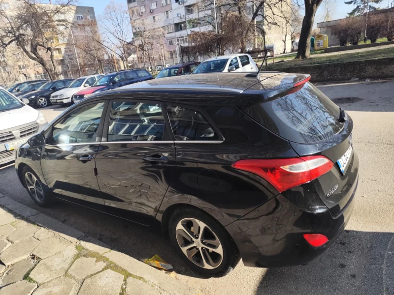 Hyundai I30, снимка 2 - Автомобили и джипове - 48726612