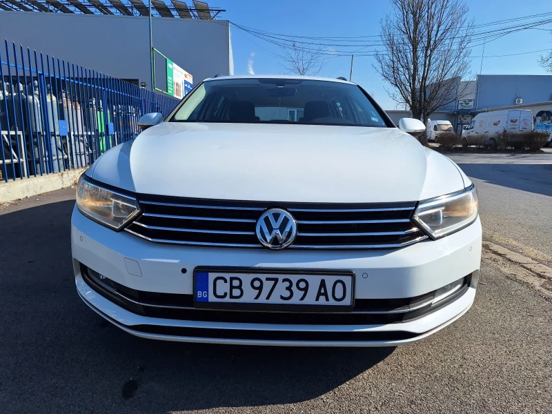 VW Passat, снимка 1 - Автомобили и джипове - 49027789