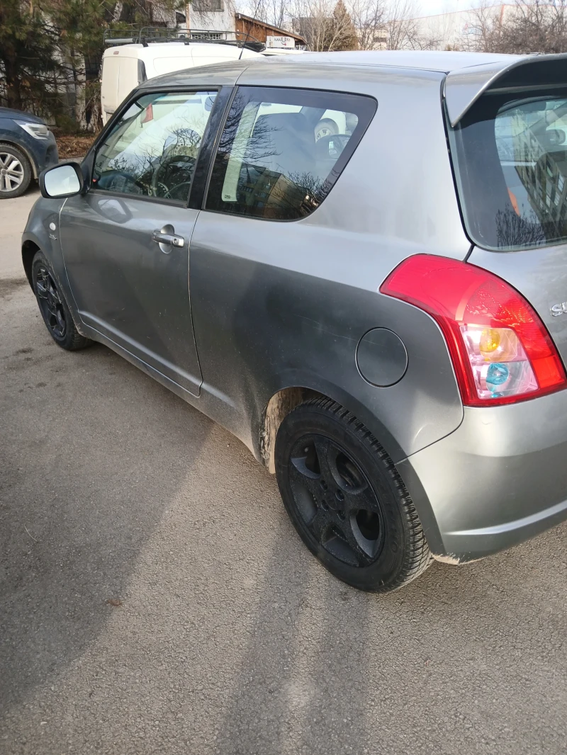 Suzuki Swift, снимка 2 - Автомобили и джипове - 49228159