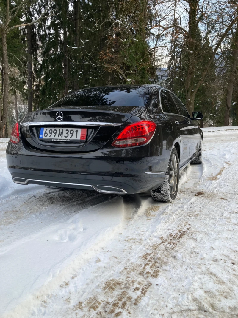 Mercedes-Benz C 220, снимка 4 - Автомобили и джипове - 49263681