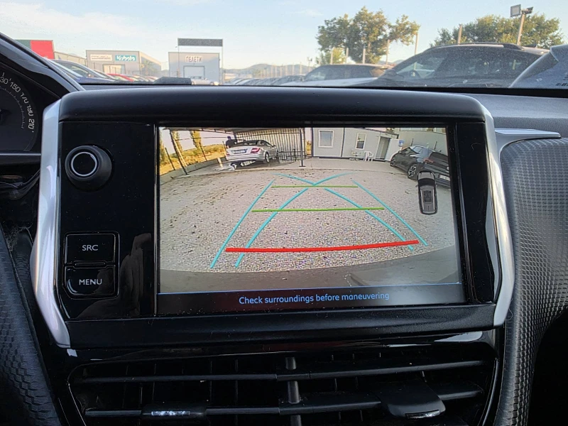 Peugeot 2008 1.2 PureTech Автоматик| Навигация| Камера, снимка 12 - Автомобили и джипове - 51825873