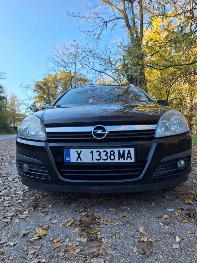 Opel Astra 1.7 CDTI , снимка 6 - Автомобили и джипове - 52472002