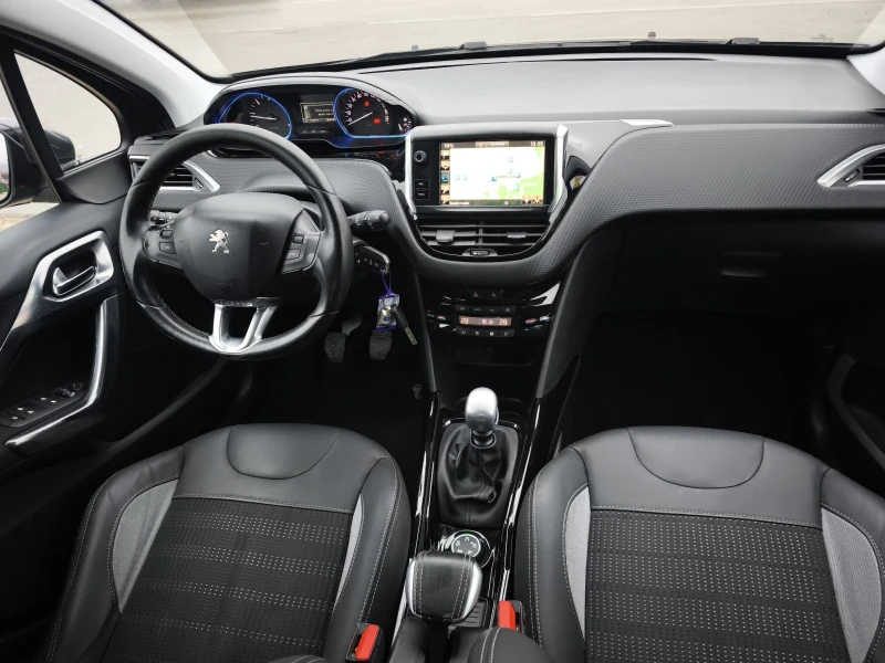 Peugeot 2008 1.6HDI 120кс ALLURE FULL SERVICE IN PEUGEOT EVRO 6, снимка 9 - Автомобили и джипове - 52892437