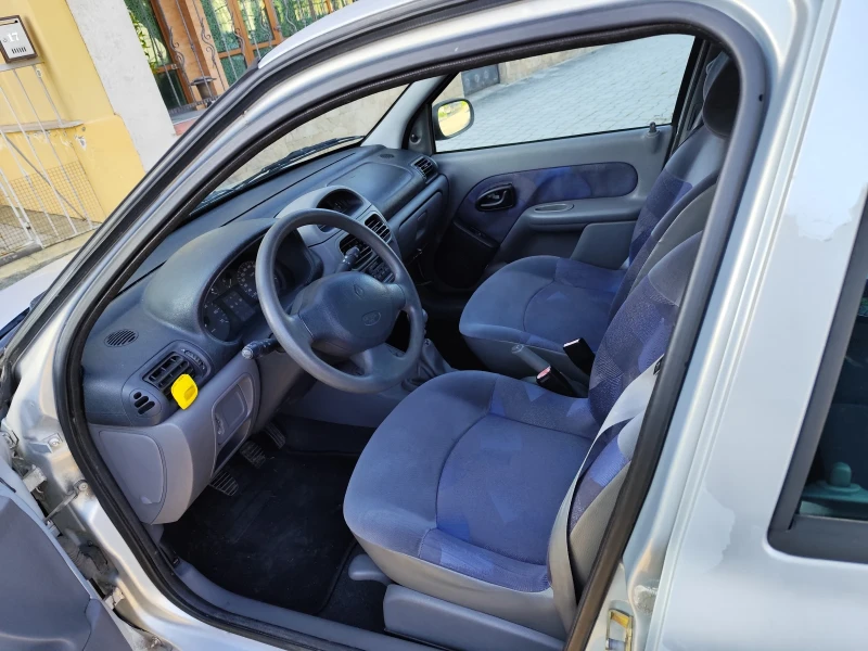 Renault Clio, снимка 9 - Автомобили и джипове - 53036435