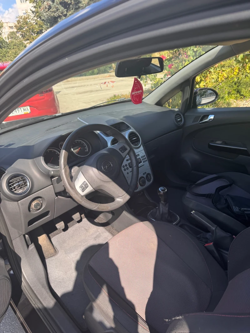 Opel Corsa D, снимка 6 - Автомобили и джипове - 53125408