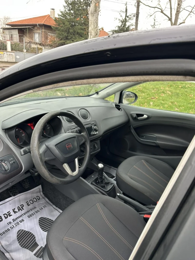Seat Ibiza, снимка 12 - Автомобили и джипове - 53230831