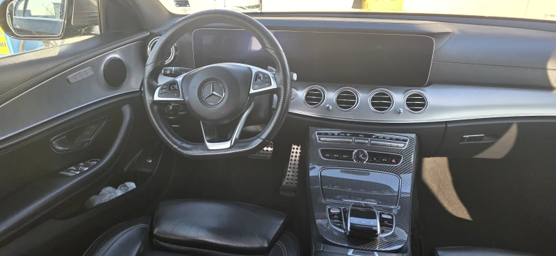 Mercedes-Benz E 220 AMG, снимка 11 - Автомобили и джипове - 53292440