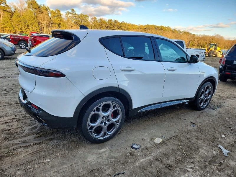 Alfa Romeo Tonale VELOCE, снимка 6 - Автомобили и джипове - 53918516