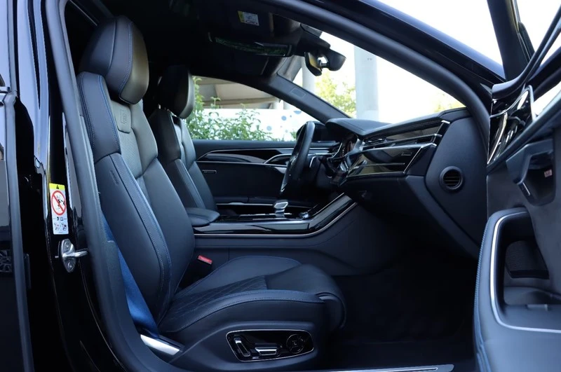 Audi A8 60TFSIe Quattro S-Line, снимка 8 - Автомобили и джипове - 55899431