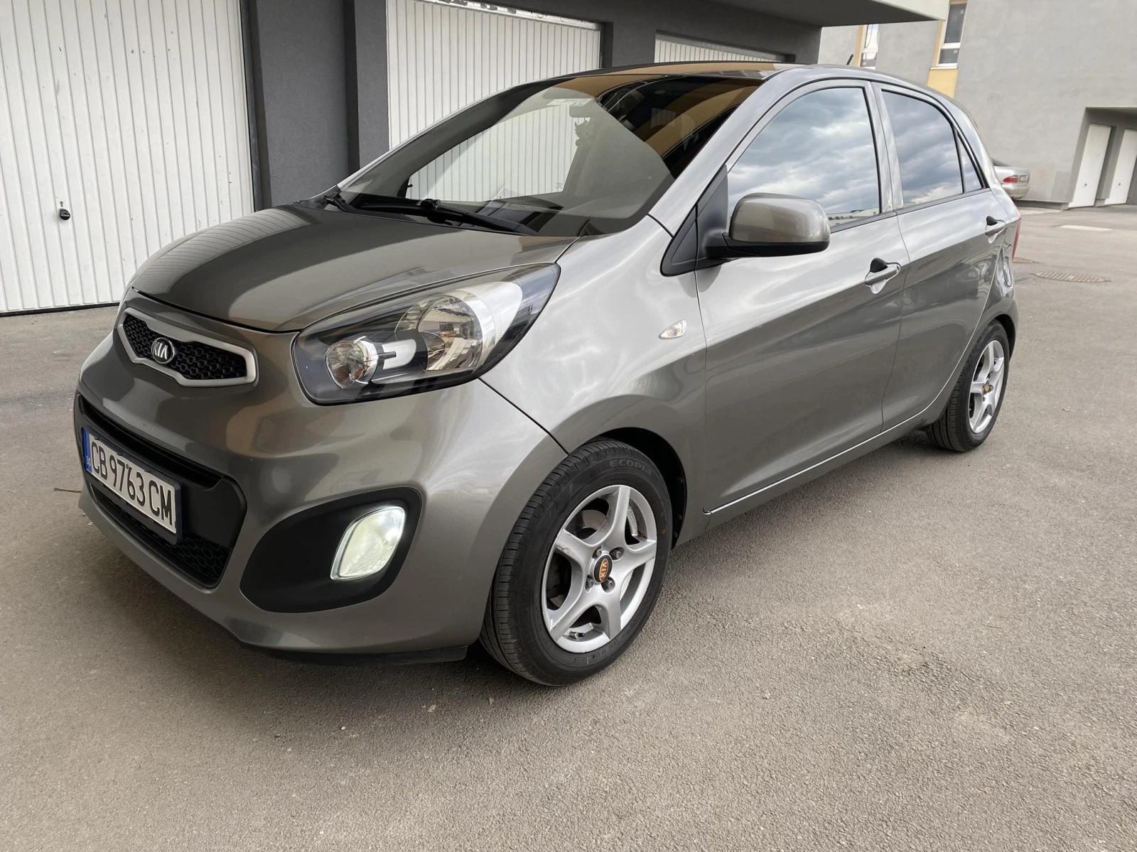 Kia Picanto 1.25i ГАЗ-АВТОМАТИК - изображение 7