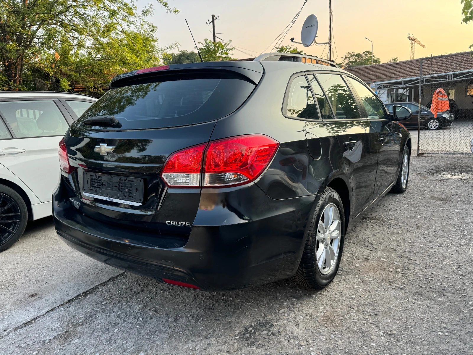 Chevrolet Cruze 1.7D 131HP 6 SKOROSTI FACELIFT KLIMA 2014G NOVA - изображение 7