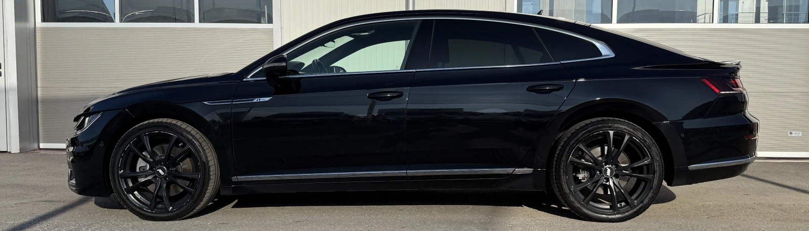 VW Arteon 2.0 TDI R line 4Motion - изображение 2