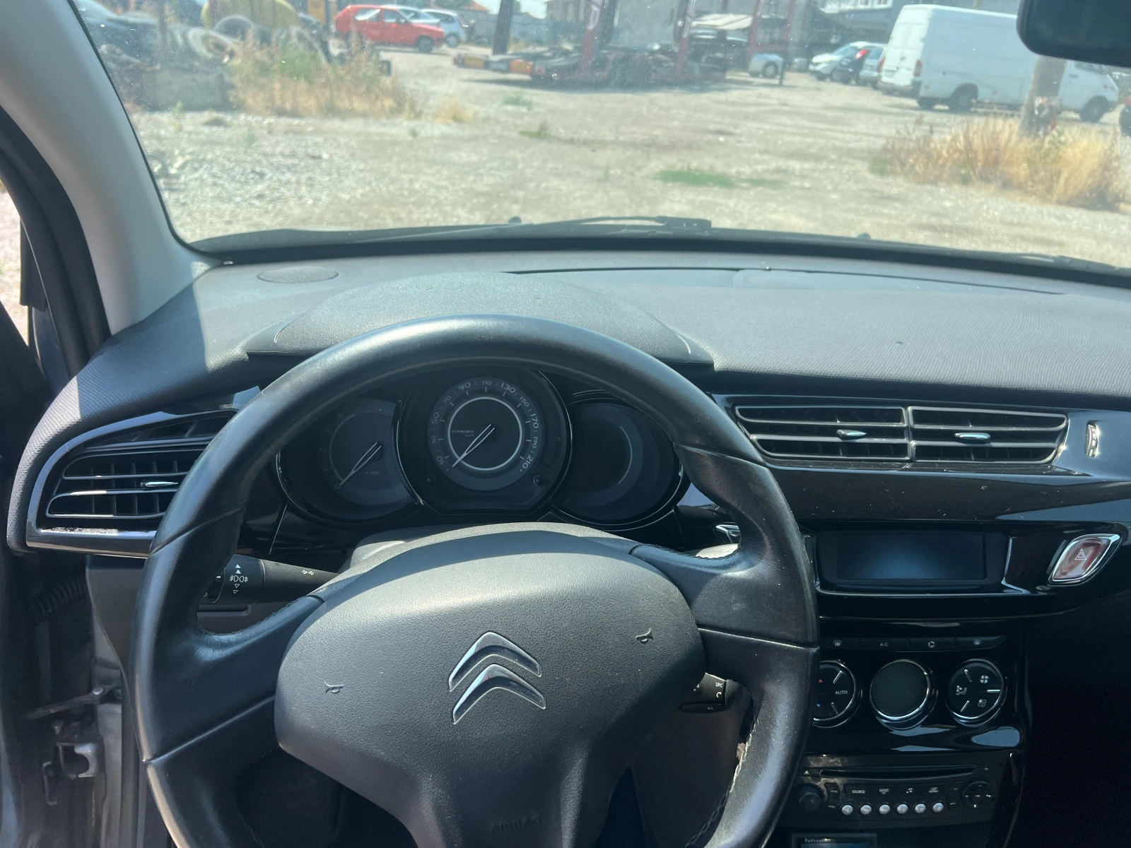 Citroen C3 1.6 E-HDI  - изображение 9