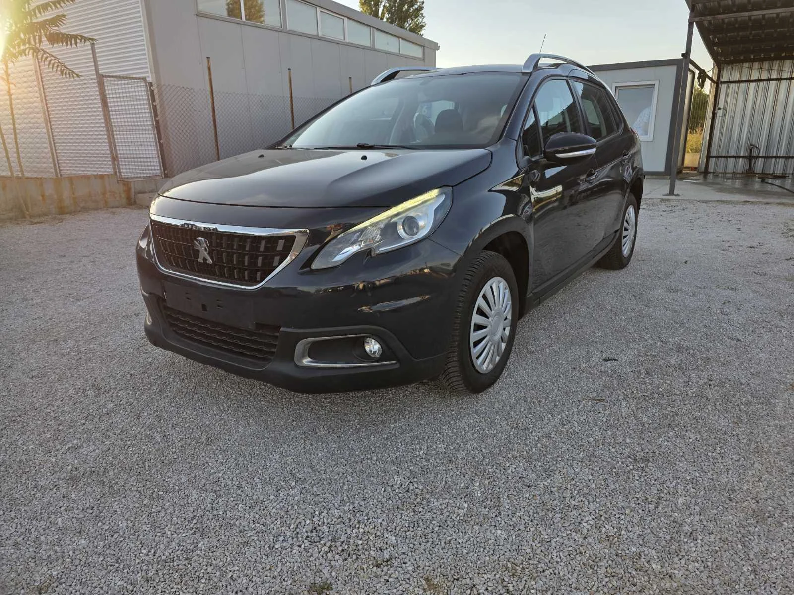 Peugeot 2008 1.2 PureTech Автоматик| Навигация| Камера - изображение 2